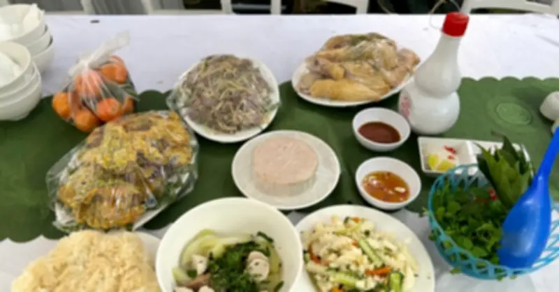 Con trai chi 30 mâm cỗ mừng thọ, lý do khiến ông bố 70 tuổi đau lòng