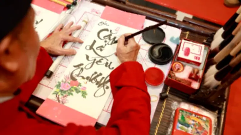 Cặp Lá Yêu Thương: Một Thập Kỷ Gieo Mầm Tri Thức Và Đổi Đời Cho Trẻ Em Khó Khăn