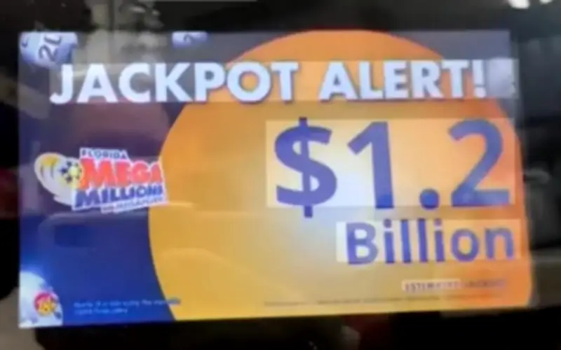 Cặp vợ chồng Anh mất 5 triệu USD vì trễ hạn báo mất vé số trúng jackpot