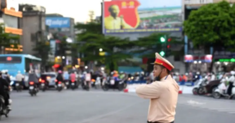 CSGT Hà Nội Công Bố Phương Án Phân Luồng Giao Thông Cận Tết Nguyên Đán 2026