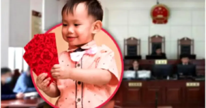 Cậu bé 10 tuổi kiện cha đòi lại 82.750 tệ tiền lì xì bị dùng chi đám cưới