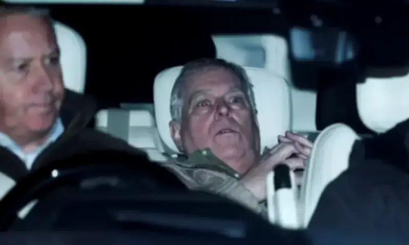 Cựu Hoàng Tử Anh Andrew Được Tại Ngoại, Cảnh Sát Tiếp Tục Điều Tra Vụ Tài Liệu Mật