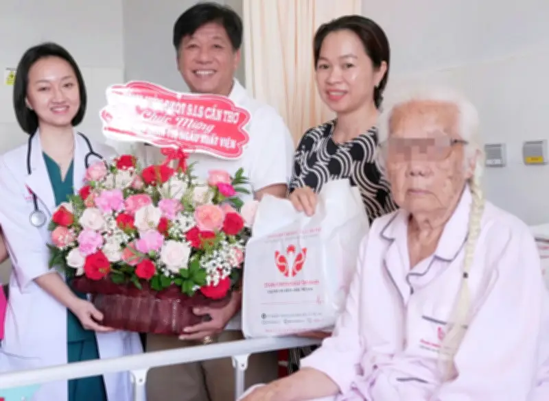 Cứu sống cụ bà 97 tuổi bằng kỹ thuật cấy máy tạo nhịp bó nhánh trái tiên tiến