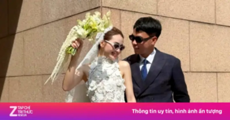 Cầu thủ Phạm Đức Huy và MC Mù Tạt chính thức chia sẻ ảnh cưới lãng mạn nhân Ngày Lễ Tình nhân