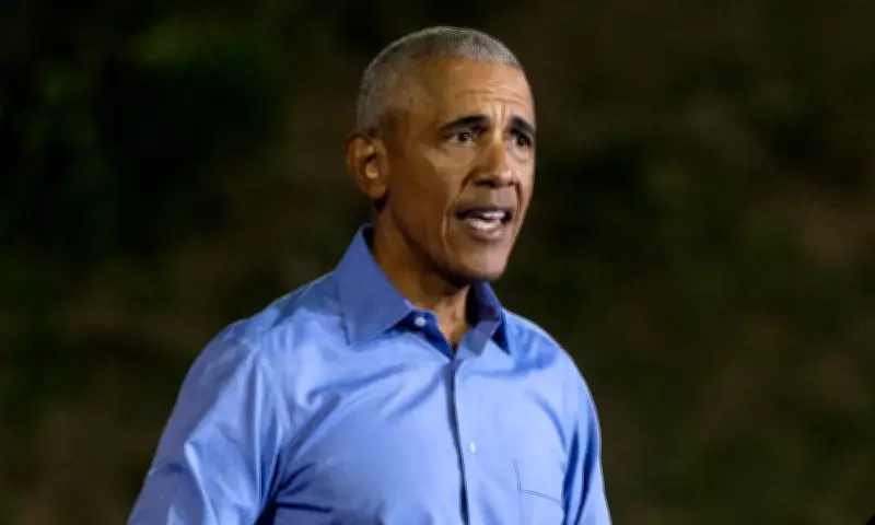 Cựu Tổng Thống Obama Khẳng Định Người Ngoài Hành Tinh 'Có Thật' Trong Phỏng Vấn Mới