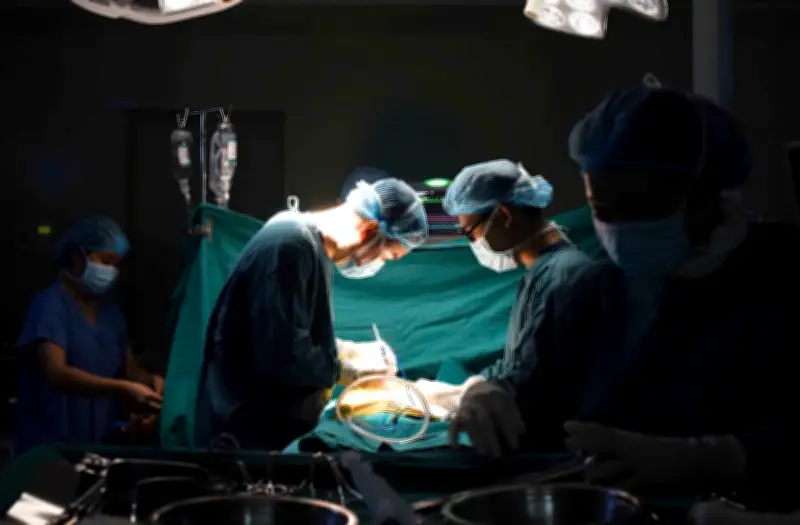 Cuộc Gọi Cấp Cứu 27/2: Bệnh Nhân Cũ Kịp Thời Cảnh Báo, Bác Sĩ Lặng Đi Vài Giây