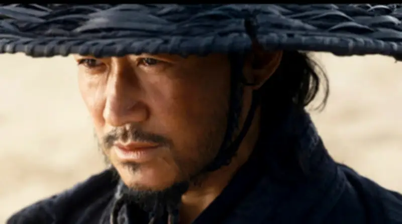 Cuộc đua doanh thu Tết 2026: 'Tiêu Nhân' của Ngô Kinh đối mặt thách thức hòa vốn