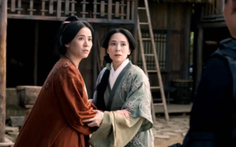 Cô Thiên Lạc Tuyến Huyện Gây Bão Toàn Châu Á Với Siêu Phẩm Cổ Trang Tâm Tàn Ký