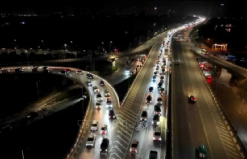 Dự kiến đông đúc, người dân nên ưu tiên phương tiện công cộng vào Hà Nội, TP.HCM