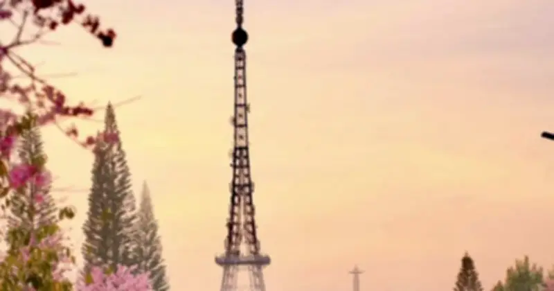 Đà Lạt - 'Tiểu Paris' Việt Nam: Du khách bất ngờ với tháp viễn thông giống Eiffel