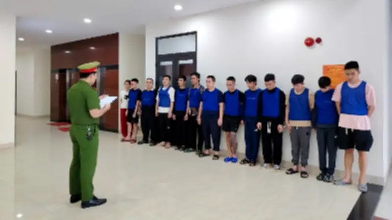 Đà Nẵng Triệt Phá Đường Dây Lừa Đảo 100 Tỷ Đồng, Bắt Giữ 13 Đối Tượng Từ Campuchia