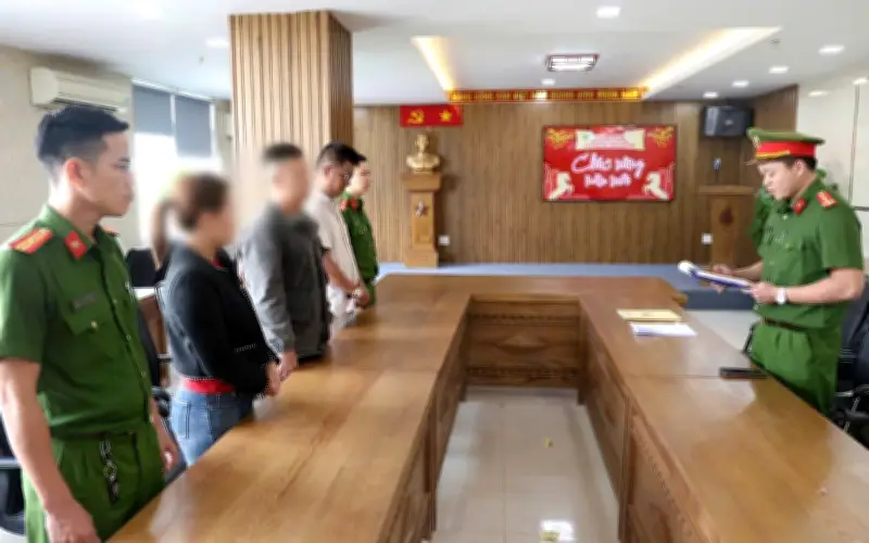 Đà Nẵng triệt phá đường dây sản xuất, buôn bán sơn nước, bột trét tường giả quy mô lớn