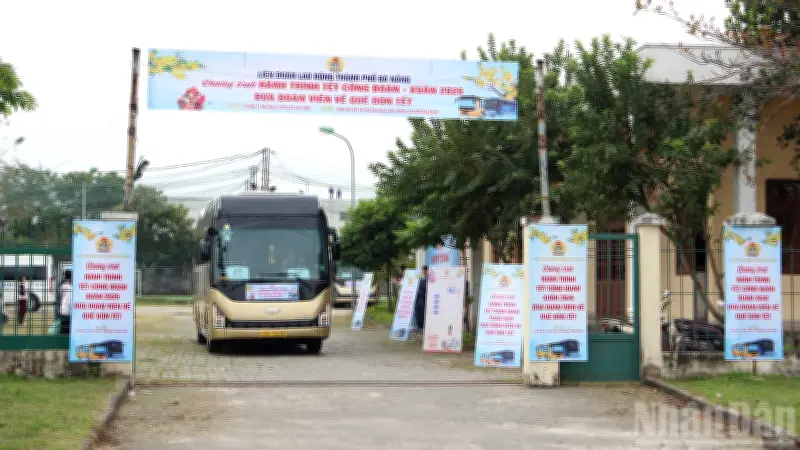 Chuyến Xe Công Đoàn Đà Nẵng Đưa 4.000 Người Về Quê Đón Tết An Toàn