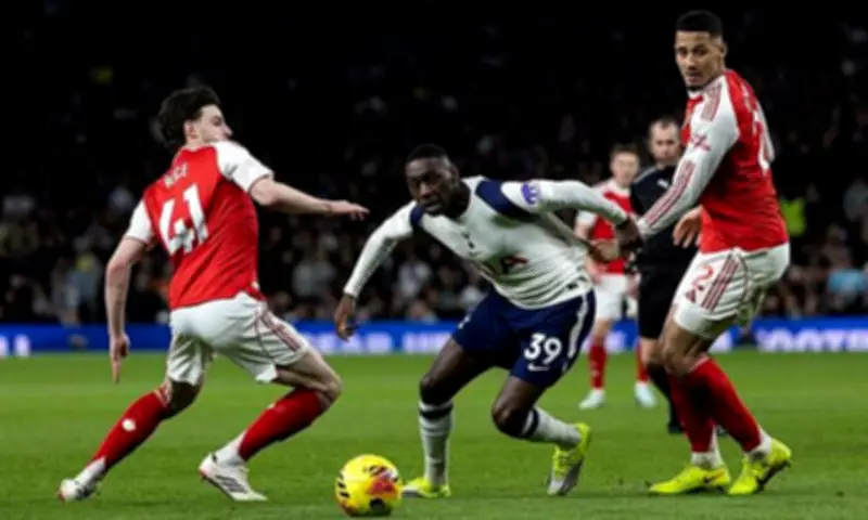 Declan Rice Lặp Lại Sai Lầm Lịch Sử Của Gerrard Trong Trận Arsenal Thắng Tottenham