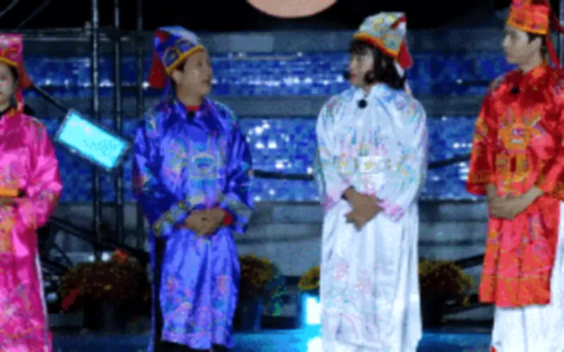 Dàn Sao 2 Ngày 1 Đêm Hóa Thân Thành Táo Quân Trong Đêm Diễn Đặc Biệt Tại Phú Yên