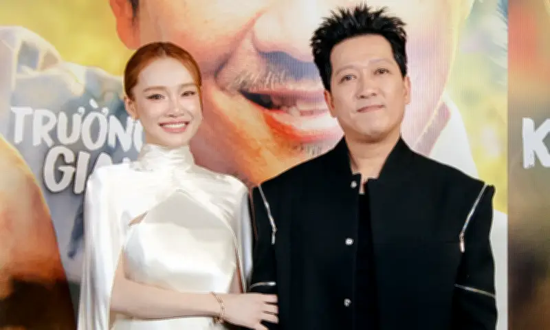 Dàn sao Việt rạng rỡ dự công chiếu phim đầu tay của Trường Giang tại TP HCM