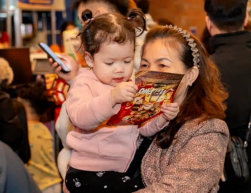 Doanh thu phòng vé Tết Nguyên đán duy trì hàng chục tỷ đồng, rạp phim chật kín khán giả