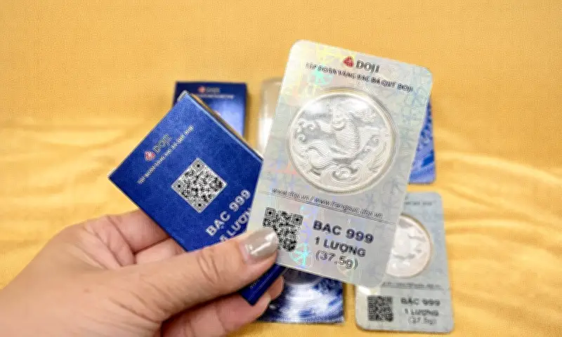 DOJI gia nhập thị trường bạc miếng, thúc đẩy cạnh tranh và chuẩn hóa sản phẩm đầu tư