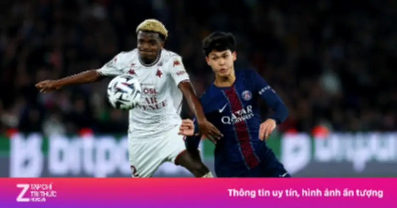 Dro Fernandez tỏa sáng, PSG lấy lại ngôi đầu Ligue 1 sau chiến thắng 3-0 trước Metz