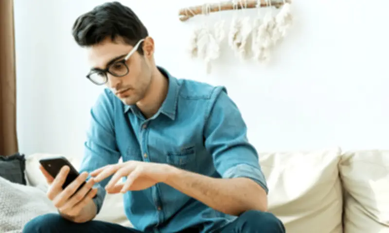 Dấu hiệu người chồng coi vợ là số 1: Từ lắng nghe đến không gian riêng