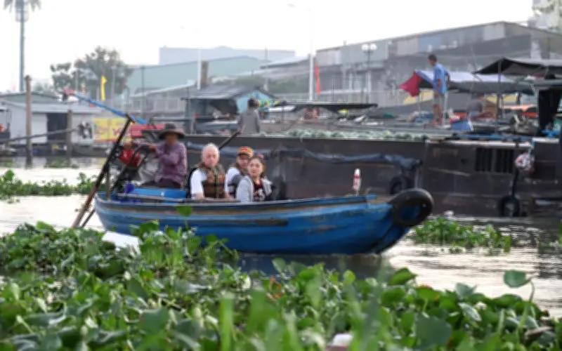 Du khách bức xúc vì tình trạng ép giá, ô nhiễm tại chợ nổi Cái Răng, Cần Thơ