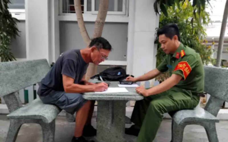 Du khách Pháp gửi thư cảm ơn công an Khánh Hòa sau khi tìm lại điện thoại thất lạc