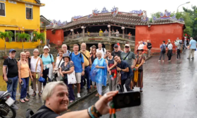 Du lịch - 'Chú ngựa ô' vững vàng dẫn dắt tăng trưởng kinh tế Việt Nam năm 2026