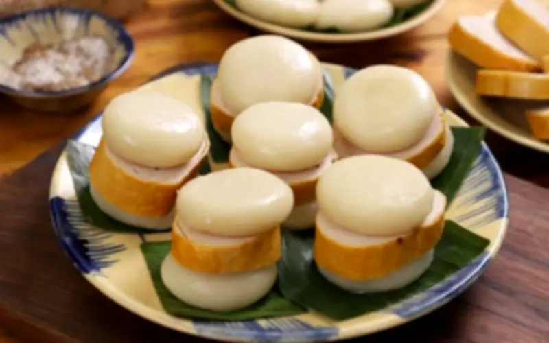 Bánh cung cấp năng lượng, sắt và vi chất: Bác sĩ cảnh báo nguy cơ khi ăn nhiều