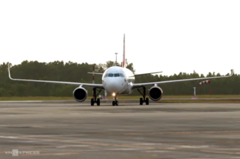 Flycam, UAV xâm nhập vùng cấm bay: Nguy cơ xử lý hình sự và ảnh hưởng nghiêm trọng đến hàng không