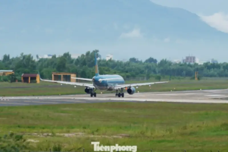 Flycam xâm nhập sân bay Đà Nẵng, 15 chuyến bay bị ảnh hưởng trong 30 phút