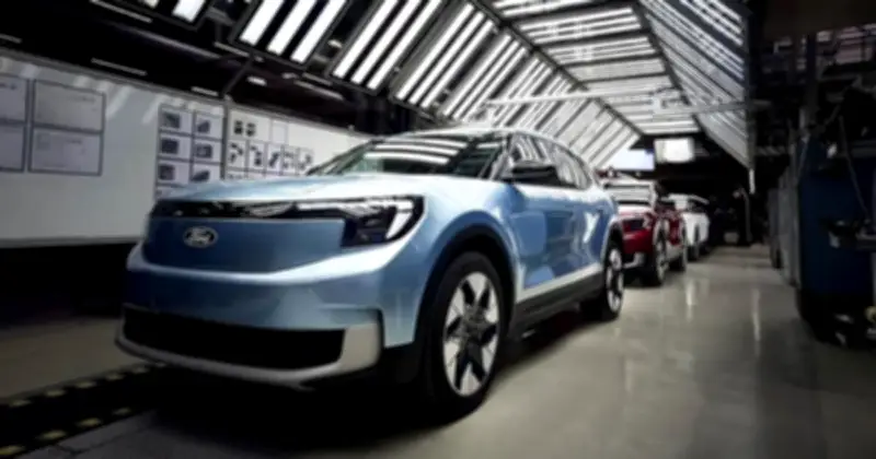 Ford 'nếm trái đắng' từ cuộc đua xe điện: Lỗ hàng tỷ USD và chiến lược chuyển hướng