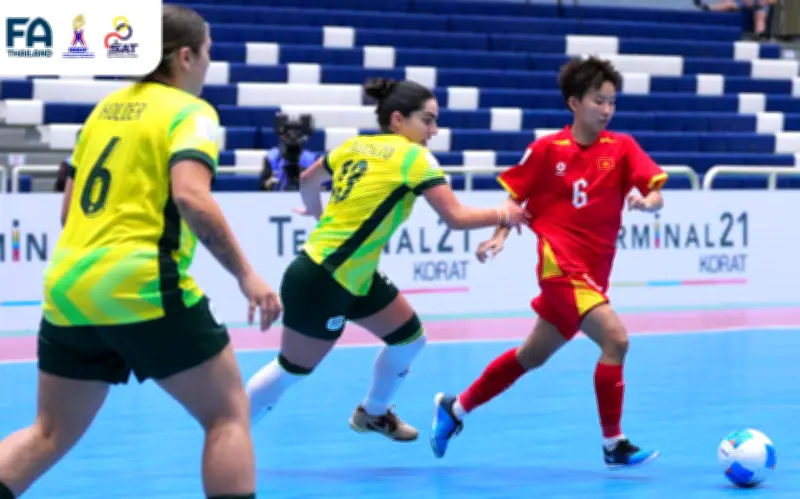 Futsal nữ Việt Nam thua sốc trước Úc, buộc phải thắng Philippines để giữ hy vọng