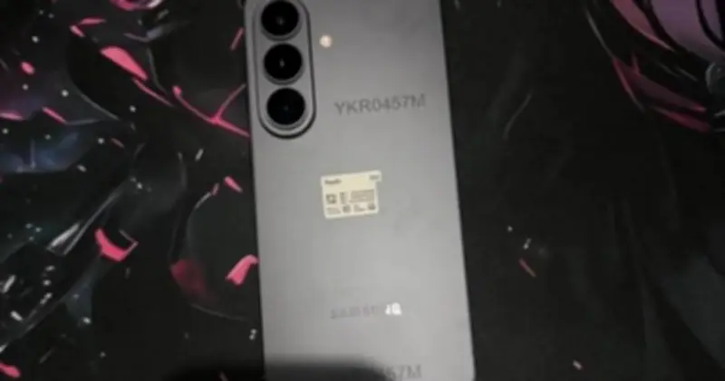 Galaxy S26+ 'lậu' rao bán trước ngày ra mắt, Samsung đối mặt làn sóng hủy đơn kỷ lục