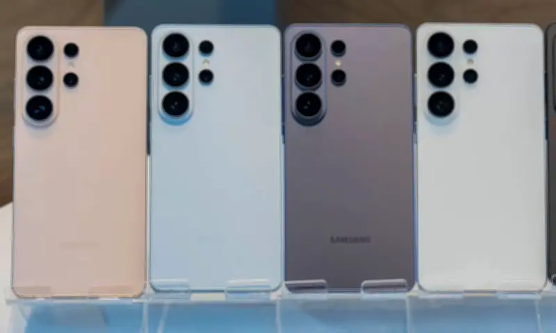Galaxy S26 Ultra Cao Nhất 52 Triệu, Samsung Giảm Giá 4,5 Triệu Cho Người Đặt Trước