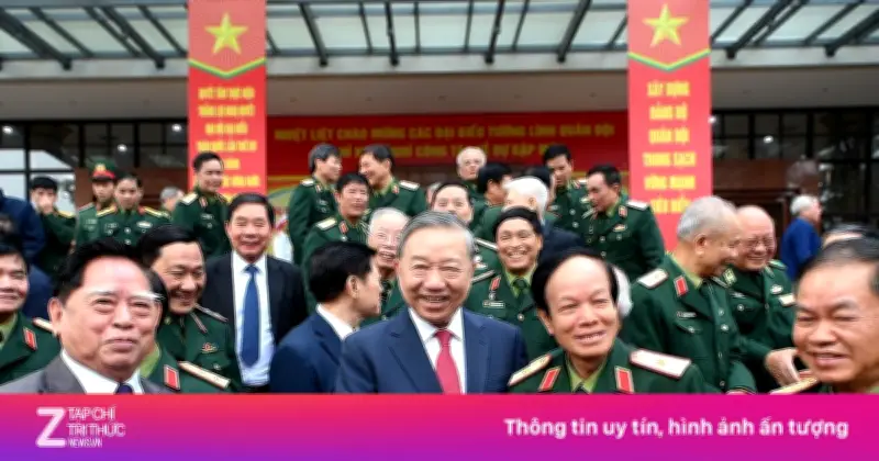 Tổng Bí thư Tô Lâm gặp mặt tướng lĩnh quân đội nghỉ hưu nhân dịp Xuân Bính Ngọ 2026