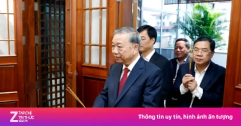 Tổng Bí thư Tô Lâm thắp hương tưởng nhớ các nguyên lãnh đạo tiền bối
