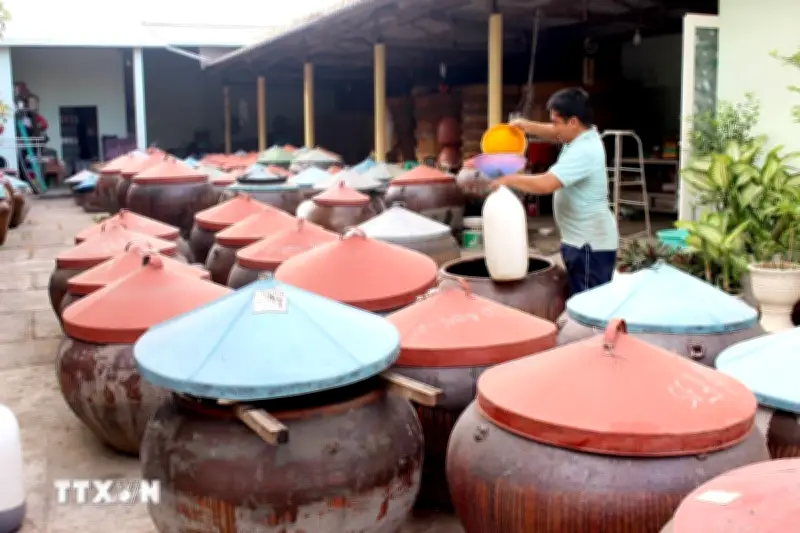 Giữ Hồn Làng Nghề Nước Mắm Phan Thiết Trước Làn Sóng Công Nghiệp