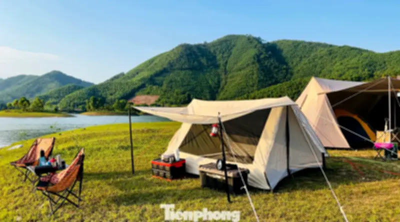 Gợi ý điểm cắm trại Tết gần Hà Nội: Từ Ba Vì mây phủ đến hồ Đồng Đò bình minh