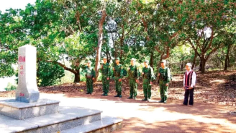 Già Làng Vùng Biên Gia Lai: Cầu Nối Vững Chắc Giữa Đảng, Chính Quyền Và Nhân Dân