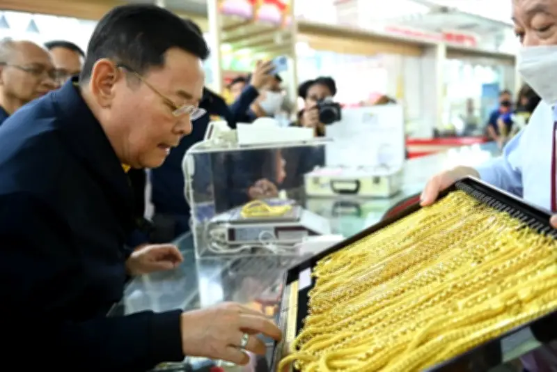 Giá vàng gây sốt: Nguyên nhân người dân Việt Nam mua vàng giảm mạnh