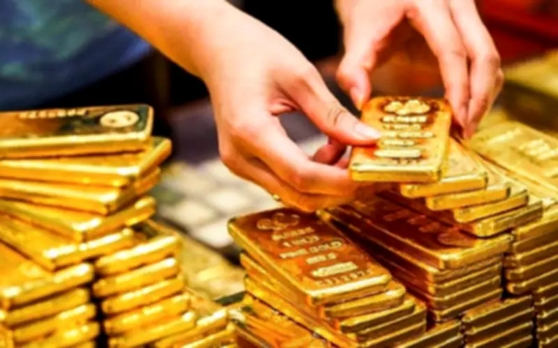 Giá vàng hôm nay 22/2: SJC bật tăng mạnh, Bảo Tín Minh Châu điều chỉnh sau khai xuân