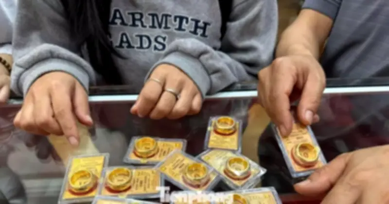 Giá vàng SJC đứng im, vàng nhẫn tăng nhẹ trước ngày Vía Thần tài