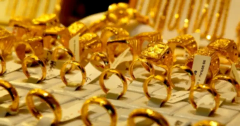 Giá vàng SJC tăng 500.000 đồng/lượng chiều 26/2, thế giới vượt 5.190 USD/ounce