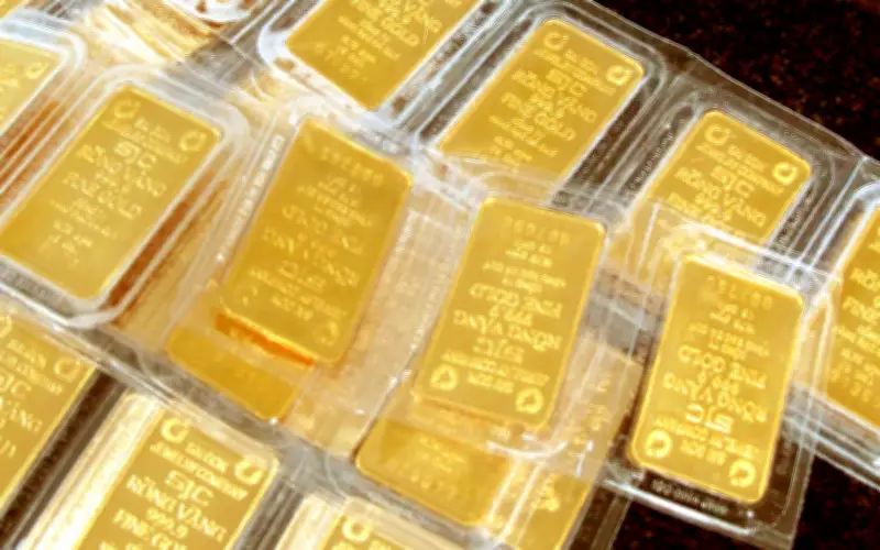 Giá vàng thế giới giằng co quanh ngưỡng 5.000 USD/ounce, vàng trong nước cao hơn 22,6 triệu đồng/lượng