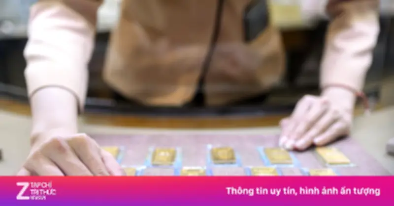 Giá vàng trong nước bất ngờ vọt lên 181 triệu đồng/lượng trong phiên giao dịch sáng