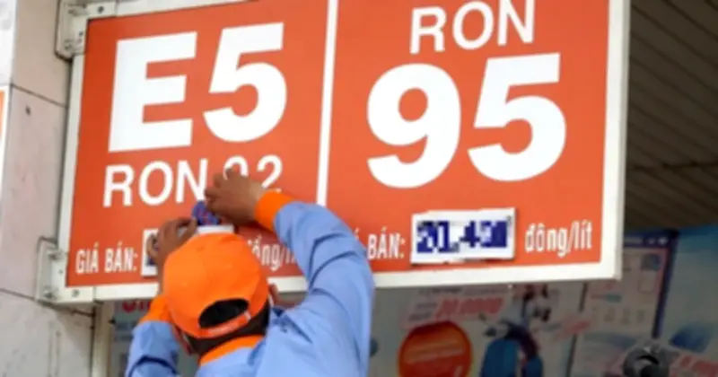 Giá xăng dầu thế giới lùi nhẹ, dự báo trong nước có thể tăng trở lại tuần này