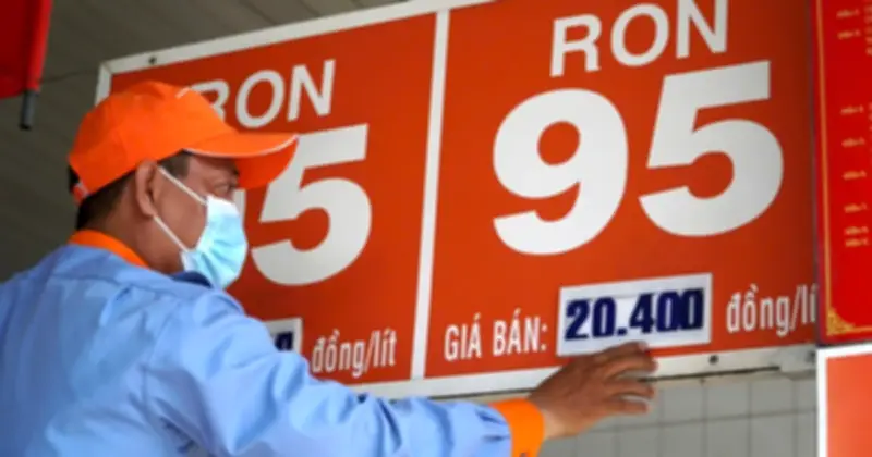 Giá xăng dầu trong nước dự báo tăng mạnh, thị trường thế giới biến động nhẹ