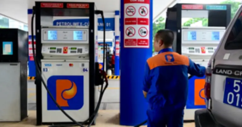 Giá Xăng Dầu Trong Nước Tăng, Thế Giới Giảm Nhẹ Do Tâm Lý Thị Trường