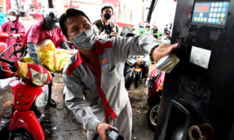 Giá xăng giảm nhẹ, dầu tăng giá trong kỳ điều hành đặc biệt sau Tết