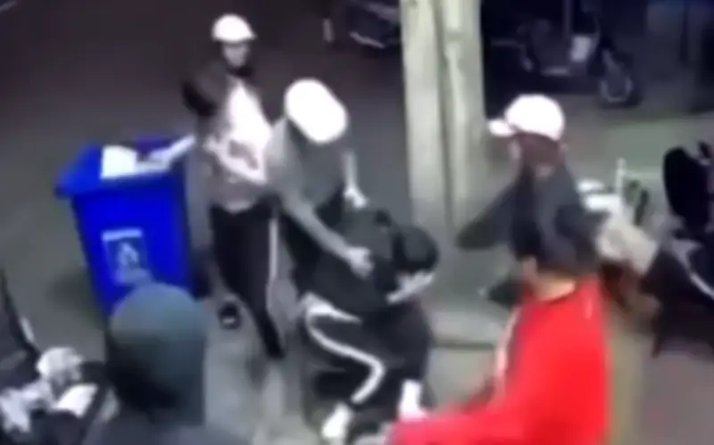 Gia Lai: Khởi tố 3 học sinh đánh hội đồng bạn học đến chết vì ghen tuông